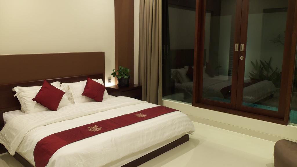 The Arnaya Villa Kuta  Ruang foto